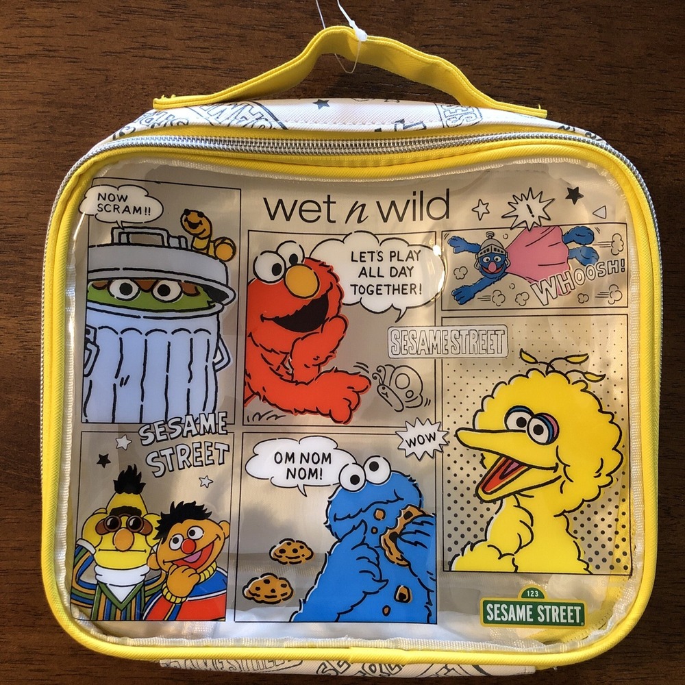Wet N Wild Sesame Street Makeup Bag, Makeup Sponge & Case Set LIMITED EDITION - Picture 4 of 16